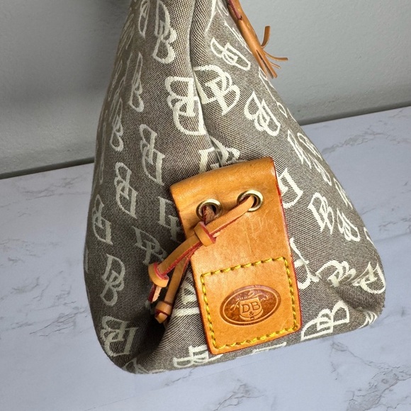 Dooney & Bourke Taupe Monogrammed Jacquard Tan Leather Trim Tassel Tote Handbag - Picture 4 of 11